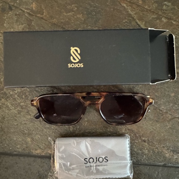 Tortoise Shell Sunglasses - Picture 3 of 5